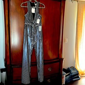 Gorgeous deep V back zip sequinned jumpsuit